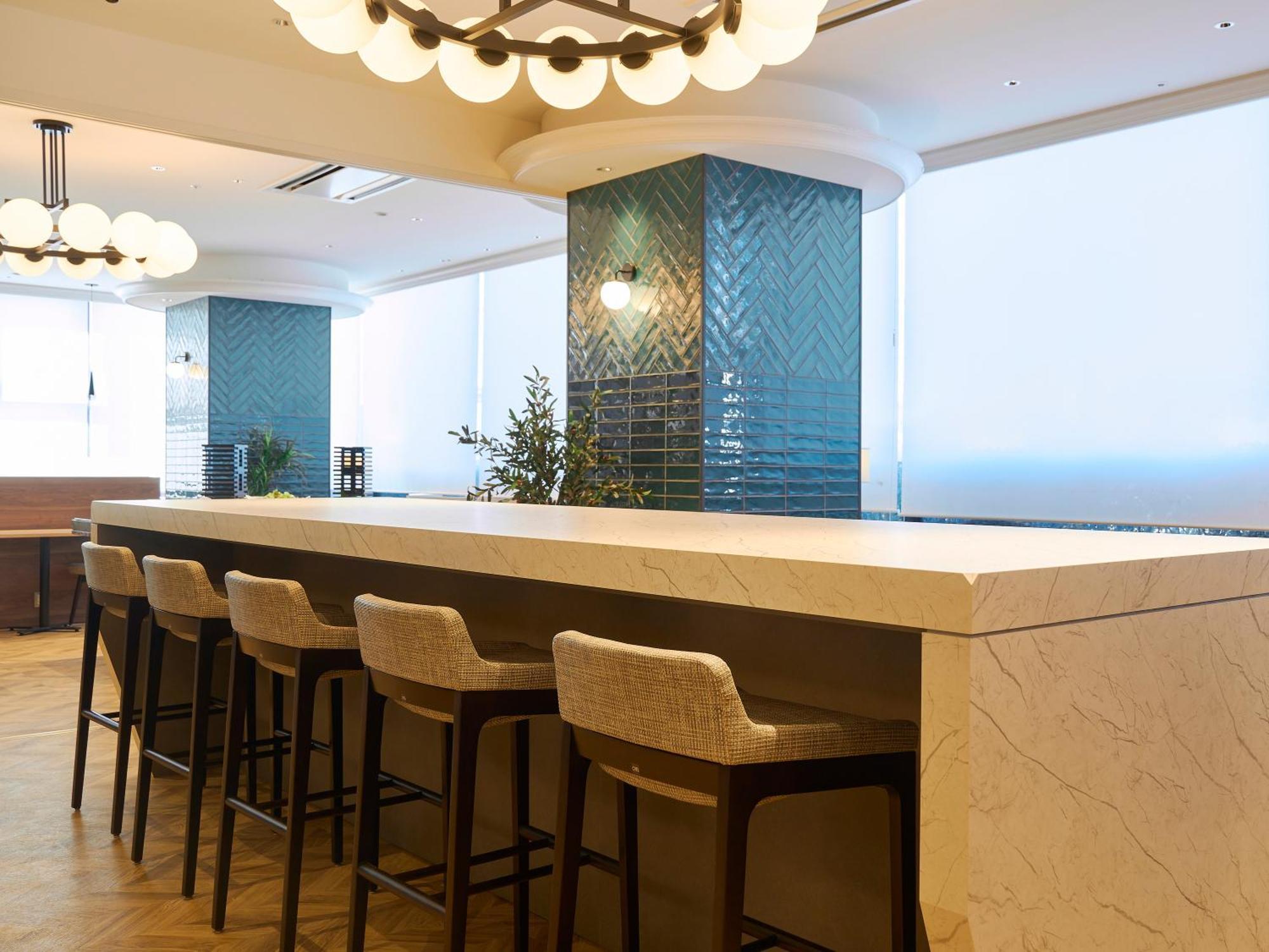 APA Hotel Toyama Bagian luar foto